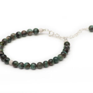 emerald green royalty bracelet serenity quartz